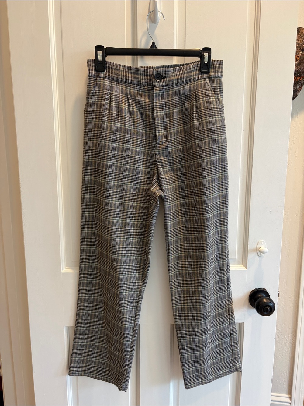 Urban Renewal Plaid Straight-Leg Trousers - Gray and Tan